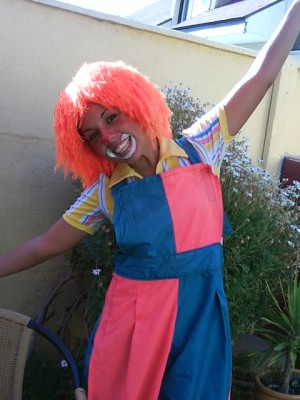 Alfa Eventos Cumplea&ntilde;os Anuncios gratis en Las Condes |  Animaci&oacute;n de cumplea&ntilde;os magos t&iacute;teres magos lazy town 22261874, Fiestas econmicas barney minnie mickey mesas y sillas 09.0385216