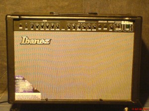 rodolfo Anuncios gratis en Santiago |  vendo amplificador de guitarra ibanez 100w stereo, esta impecable y barato