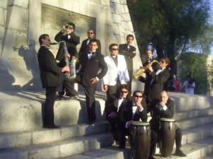 Cristian  Anuncios gratis en Maip&uacute; |  ORQUESTA SHOW BOULEVARD, se ofrece