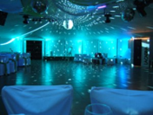  Anuncios gratis en Santiago |  Amplificaci&oacute;n para fiestas y eventos , Arriendo luces para fiestas, luces de colores, ritmicas, ultravioletas, str