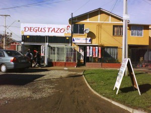 Viviana Cornejo, Jefa de Local Anuncios gratis en Quilicura |  Ciber Quilicura Centro de Llamado Fotocopiado Centro de Pago impresion Colo, Realice Todos Sus Tramites sin salir de Quilicura Av.Lo cruzat #0472.