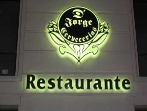 Chilepublicidad Anuncios gratis en Santiago |  Letras Volum&egrave;tricas de Fierro,Acero, Bronce, Letreros Monumentales -Totem  , Letras Volum&egrave;tricas
