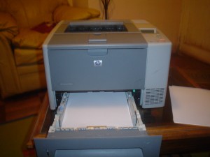 alejandro Anuncios gratis en Lo Espejo |  impresora  laser jet 2420 impecable, por apuro