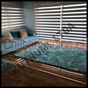 Comercial kuthumi Sp Anuncios gratis en Independencia |  Piso flotante 8mm madera natural  ultra brillante, Piso flotante madera barato