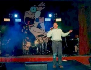 DJ-ARY Anuncios gratis en Rancagua |  MUSICA,ILUMINACION,DJ-ANIMACION DE FIESTAS,MATRIMONIOS,EVENTOS EN RANCAGUA, EN RANCAGUA Y SEXTA REGION;TEL: 9 9634908 / 72 - 964222