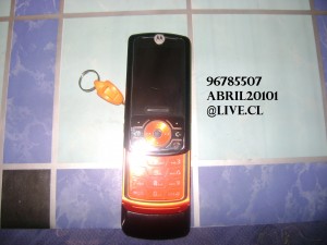 Roxana Anuncios gratis en Puente Alto |  ESPECTACULAR MOTOROLA Z6, est&aacute; bkn