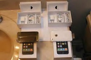 Luke Billoca Anuncios gratis en Colina Estaci&oacute;n |  Vendo Apple iPhone 4G, 3G-s, iPad, Blackberry Bold2, Storm2, HTC HD2, Nokia N900, N97 32GB