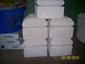  Anuncios gratis en San Miguel |  BASAS DE PIEDRA DE PELEQUEN , en santiago