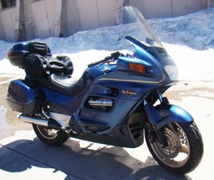 Rub&eacute;n Anuncios gratis en San Fernando |  Vendo Extraordinaria Moto de lujo ST 1100, Moto de Turismo Pan European