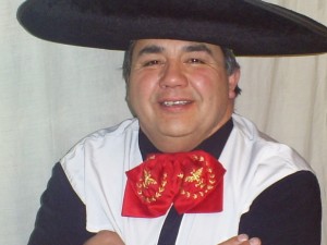 Alejo Allende Orellana Anuncios gratis en Santiago |  El Charro Que Canta Bonito y El Mariachi Tecalitlan 9-7181780 , Servicios de mariachis Mariachis, Mariachis, Charros , Charro , Serenata , 