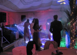  Anuncios gratis en Santiago |  MATRIMONIOS WWW.GARZONEXPRESS.CL 08-8291797 STGO CHILE, VIP