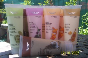  Anuncios gratis en Santiago |  CREMAS QUE DAN GANAS DE MASCAR!!, 5 exquisitos olores!!!! 