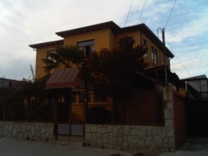 CASA EN CALLE ESMERALDA CON BULNES Anuncios gratis en Rapel de Navidad |  ARRIENDO, CASA