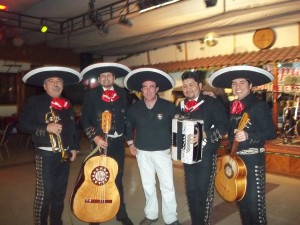 Mariachis Chile Mexico Anuncios gratis en Pedro Aguirre Cerda |  Mariachis S.O.S Charros al rescate!!, fono mariachis 02729788