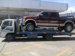  Anuncios gratis en Villarrica |  servicio de gruas, carlos varela cel: 76 30 30 22