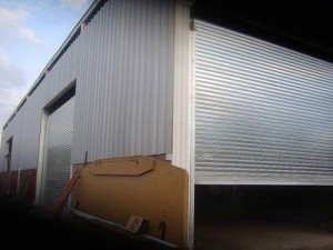 cortinas metalicas trujillo Anuncios gratis en Estaci&oacute;n Central |  cortinas metalicas de grandes dimenciones, Fabricaci&oacute;n y Mantenci&oacute;n de Cortinas Met&aacute;licas Residenciales y para la Indu