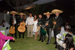 johnny luis Anuncios gratis en Quilicura |  sal y tequila serenatas al mas puro estilo mexicano, 4X$50.000. sal y tequila 02-6388358 / 7-6260519