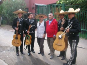 johnny luis Anuncios gratis en Quinta Normal |  en chile anuncios de mariachis serenatas y charros, 4X$50.000.charros en santiago 02-6388358 / 7-6260519
