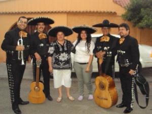 johnny luis Anuncios gratis en Lo Prado |  contrata servicios de mariachis,charros,serenatas, 4 X $50.000. sal y tequila 02-6388358 / 5-3912034