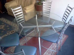 SILVANA PERNA  Anuncios gratis en Providencia |   VENDOCOMEDOR , COMEDOR