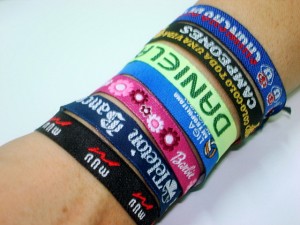 mundocreaciones  Anuncios gratis en Providencia |  Pulseras Publicitarias MICROBORDADAS, Pulseras Publicitarias MICROBORDADAS