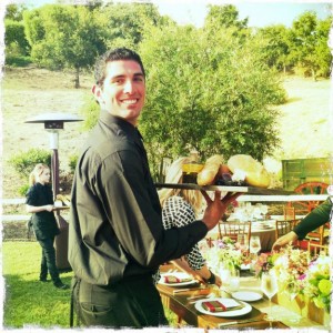 sandita Anuncios gratis en San Miguel |  Garzones a domicilio buena presencia 09-1570121 Garzonexpress.cl CHILE, concedemos una atenci&oacute;n muy especial a la calidad del servicio de garzones