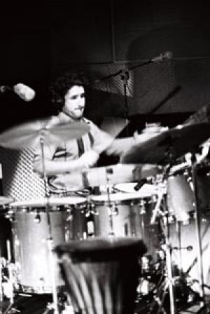 Daniel Rodriguez Anuncios gratis en &Ntilde;u&ntilde;oa |  Daniel Rodriguez - Clases de bater&iacute;a, M&uacute;sico profesional con estudios en Estados Unidos