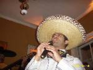 Rene Martinez Anuncios gratis en Santiago |  contratar mariachis en dia de la madre., bellas canciones del repertorio mexicano.