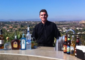 cecilia Anuncios gratis en Las Condes |  Pagina de servicio de garzones eventos 9-1570121 www.eliteseguridad.cl, Garzones para eventos, garzones bara bodas, garzones a domicilio, mozo