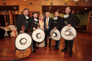 johnny luis Anuncios gratis en Quilicura |  En chile sal y tequila charro mariachis, Sal y tequila 4 x $50.000. 2-7631198 / 7-6260519