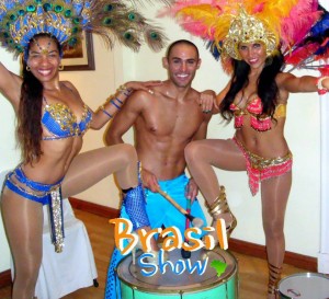 brasil show Anuncios gratis en Providencia |  Show brasile&Ntilde;o para eventos contrate ahora mejores precios, Batucada,batucada para eventos, batucada en vivo, mulatas, brasil show