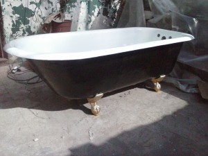 ESMALTADOS BRAVOTORRES Anuncios gratis en Santiago |  Venta de tinas antiguas con patas restauradas, Tinas con patas
