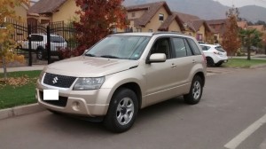 Due&ntilde;a Anuncios gratis en Santiago |  Suzuki grand nomade 2010 iii full mec precioso, 4x2 impecable estado sin detalles