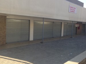 Patricio Zoro Anuncios gratis en Santiago |  Instalacion y venta de cortinas metalicas emballetadas con rollo, Cortinas metalicas automatizadas, cortinas metalicas, cortinas motoriz
