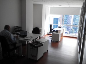 Claudio Romero Anuncios gratis en Santiago |  Remodelacion de oficinas, estaciones de trabajo, puntos de red, etc.  , Remodelacion construccion repatracion muebles a medida puntos de red