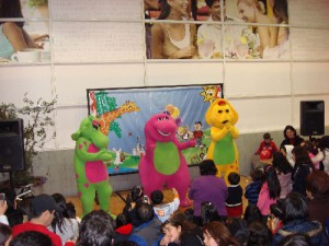Eventos Infantiles Anuncios gratis en La Reina |  ARRIENDO DE JUEGOS INFLABLES, CAMAS ELASTICAS , MESITAS Y SILLITAS, Personajes infantiles en tu cumplea&ntilde;os, animaciones infantiles, fiestas 