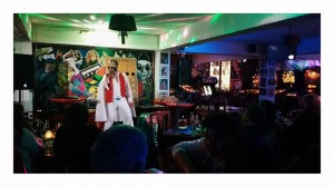 rzproducciones Anuncios gratis en Santiago |  Animador, dj, cantante, karaoke doble de elvis, Amplificacion, luces, pantallas, escenarios, musica en vivo