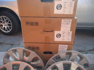 Juego de llantas aro 15 + tapa Anuncios gratis en La Florida |  Juego de llantas aro 15 + tapas nissan versa, Llantas aro 15 nissan versa