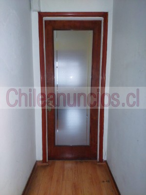 Jenny Anuncios gratis en Santiago |  Se arrienda amplia oficina de 21 mts2 en santiago, Ideal para espacio de trabajo
