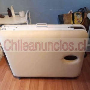 Maria jose Anuncios gratis en Providencia |  Camilla masajes transportable con ruedas  fabricacion chilena  durable  providencia metro los leones, Avenida eliodoro yañez 2214  providencia santiago de chile  linea 1 ch