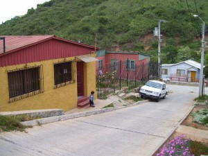 PROPIEDADES BERTINELLI Anuncios gratis en Valpara&iacute;so |  VENDO CASA  CERRO PLACERES, PATIO GRANDE