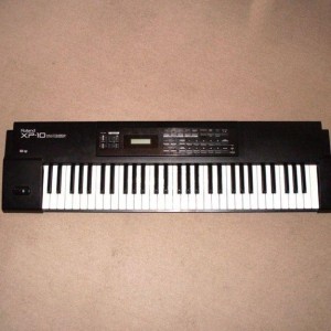 patricio sepulveda  Anuncios gratis en Santiago |  sintetizador roland xp10 muy buen estado  con atril y transformador , sonidos espectaculares para electronica , cumbia brass , buenos pianos 