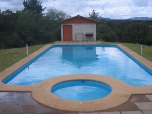 luis galdame Anuncios gratis en Chill&aacute;n |  Contruccion de piscinas en hormigon y obras menores tinas calientes , Piscinas en hormigon
